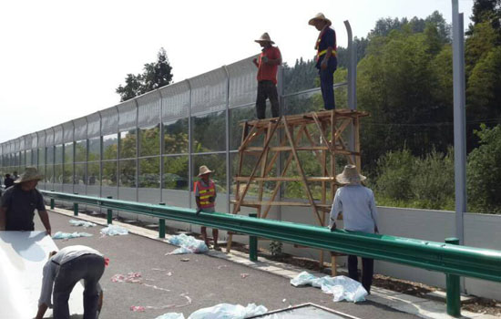 聲屏障生產(chǎn)流程